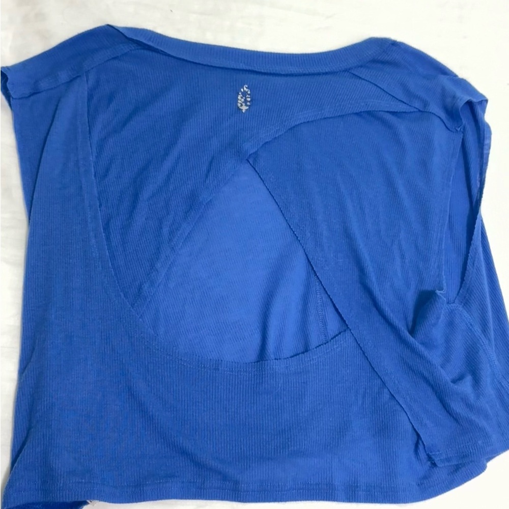 Women’s Blue Free people top